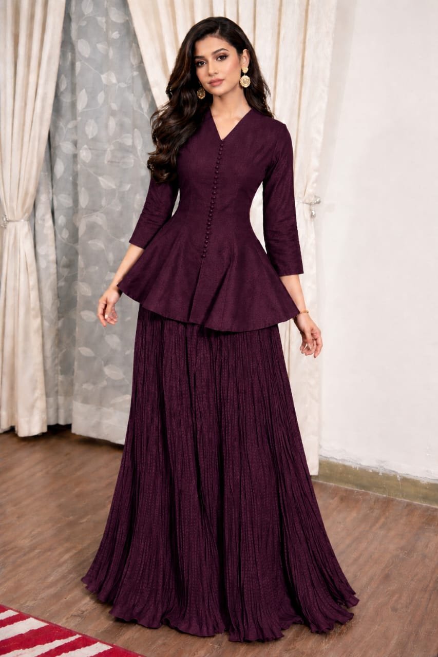 Trendy Peplum and Crushed Silk Skirt Set